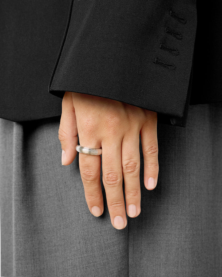 The Amelia Ring