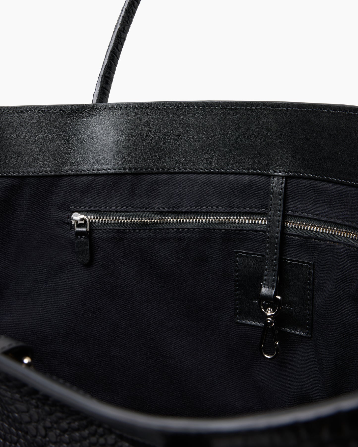 The Eva Weekend Tote