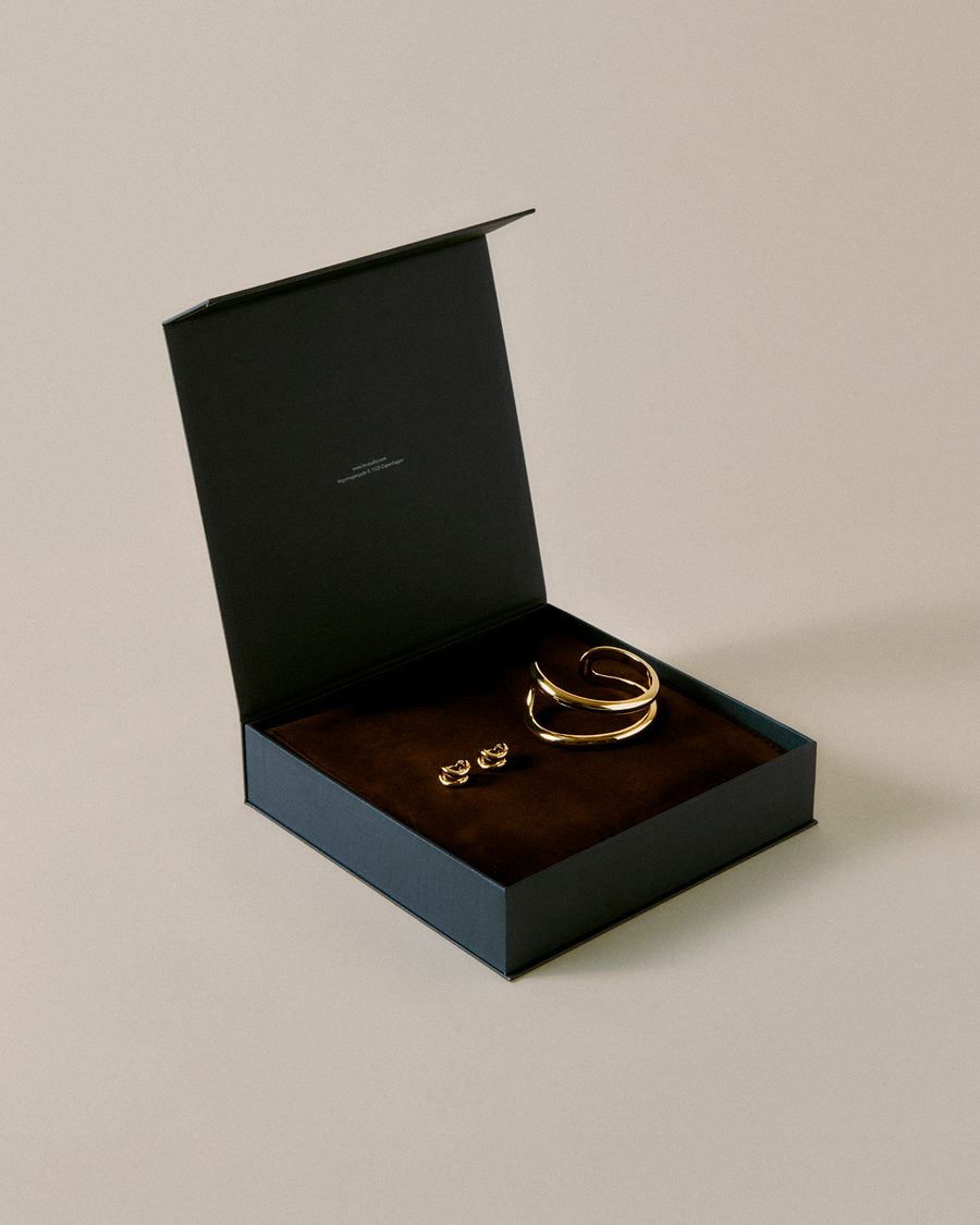 Gift Set: The Elevated