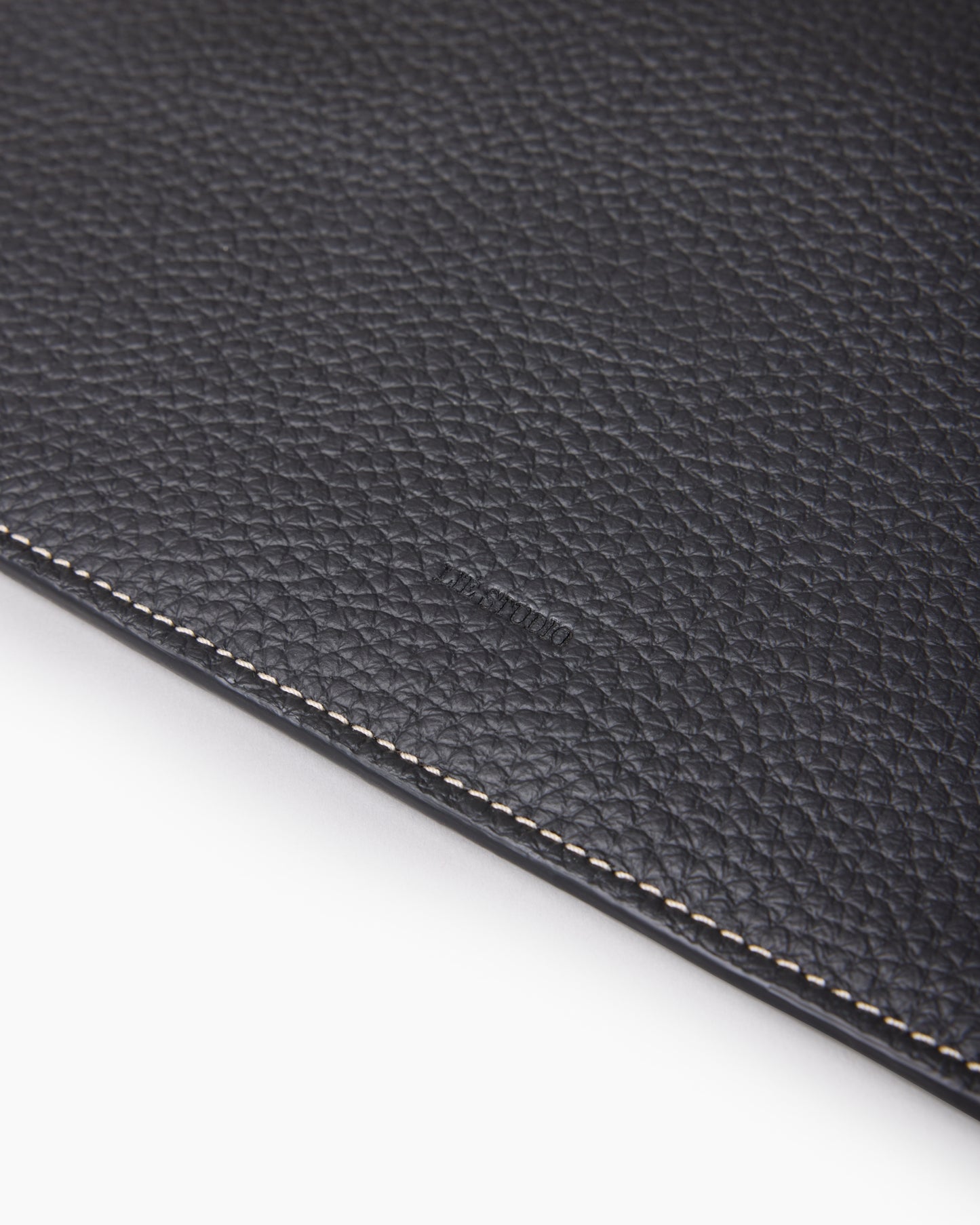 The Lilith Pochette